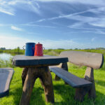 Eiken tuinset Athilla met 2 banken in bruine olie