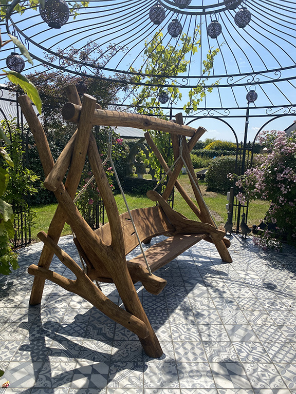 Licht bruine houten schommelbank