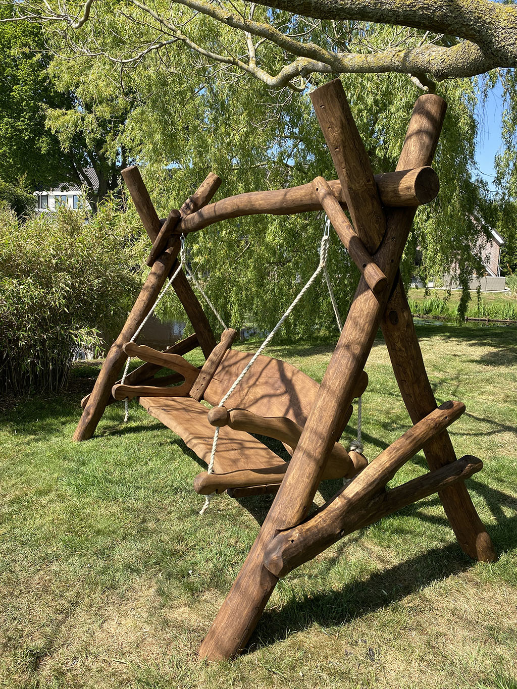 Licht bruine houten schommelbank