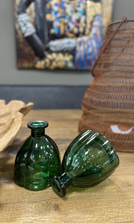 Dit deco vaasje is de perfecte aanvulling voor elk interieur en geschikt voor droogbloemen