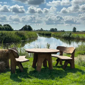 Eiken tuinset Athilla met 2 banken in licht bruine olie