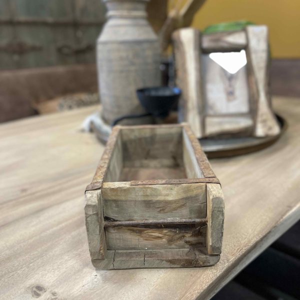 Steenmallen zijn handig als bak voor kruiden of als opbergbakje.