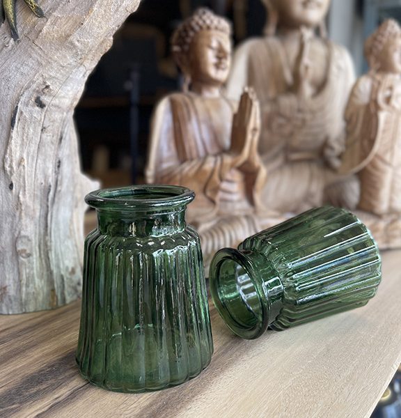 Glazen ribbel vaasje