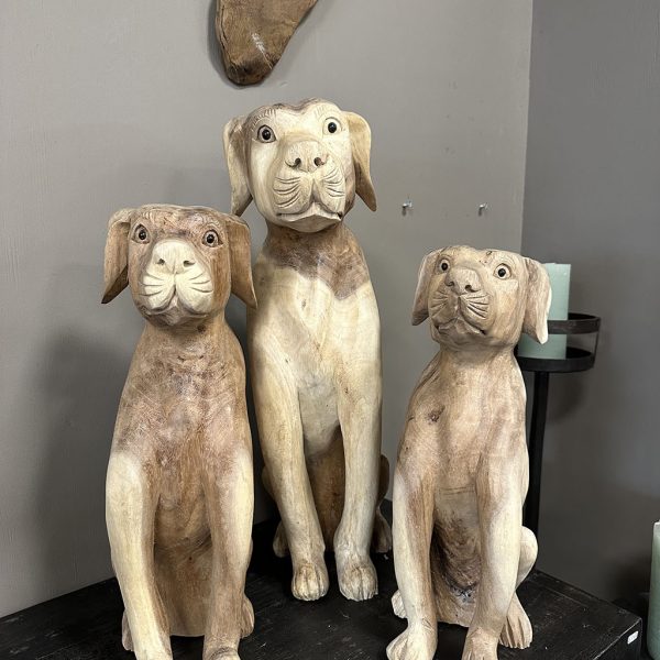 Houtsnijwerk labrador