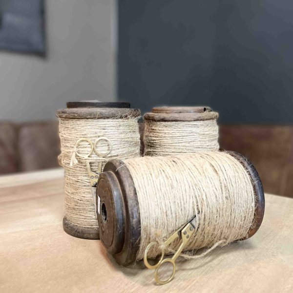 Spoel garen met schaartje