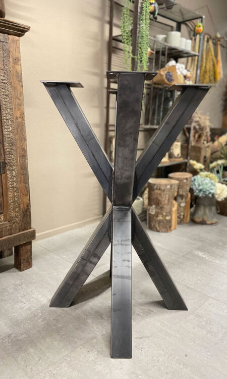 Stalen matrix bartafel onderstel