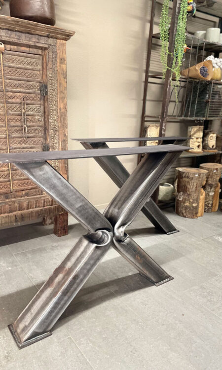 Stalen onderstel X twist