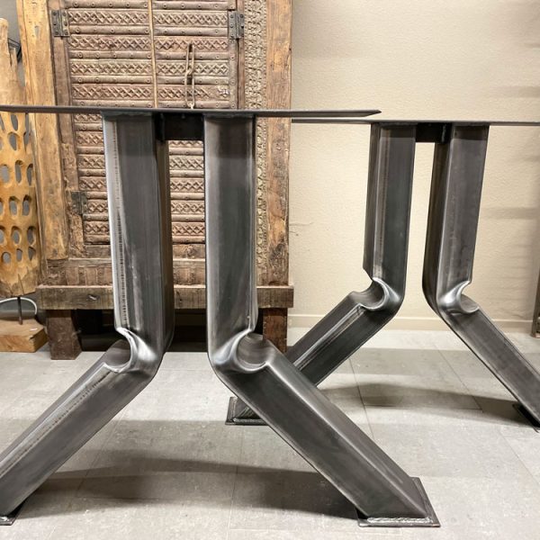 Onderstel staal omgekeerde Y twist