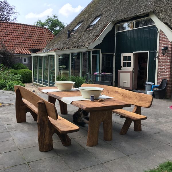 Robuuste tuinsets in allerlei maten en kleuren