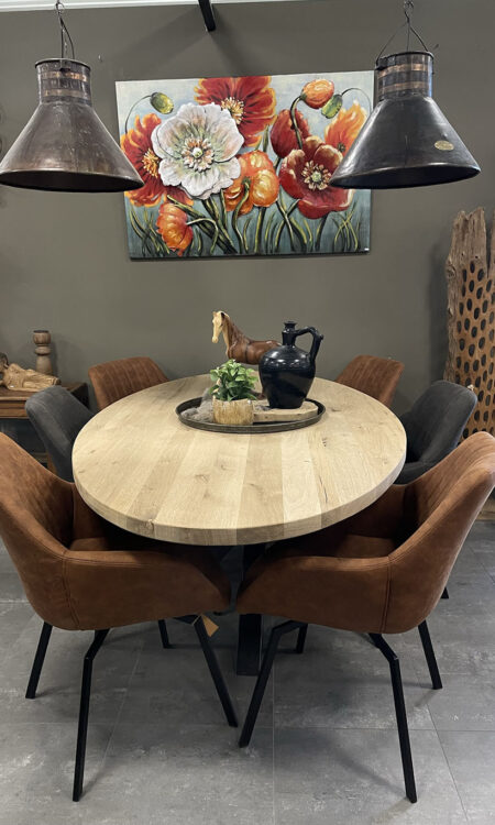 Verlijmd eiken eettafel ovaal