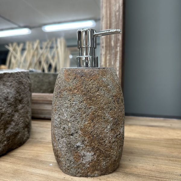 Zeepdispenser riviersteen