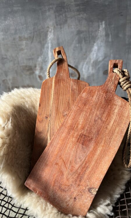 robuste houten serveerplank met handvat