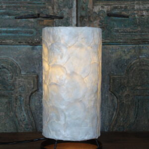 Tafellamp met Witte Schelpstructuur – Cilinder Sfeerlamp