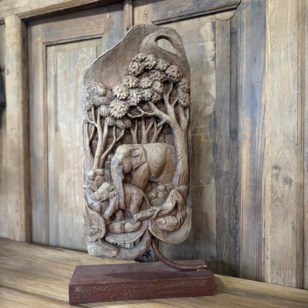 Olifanten in Bos op Standaard