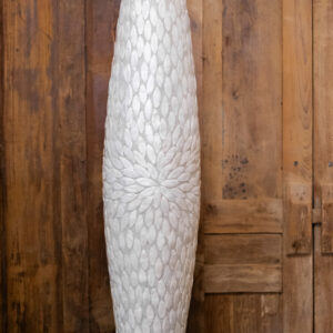 Grote Witte Schelp Vloerlamp – Mozaïek Bladmotief