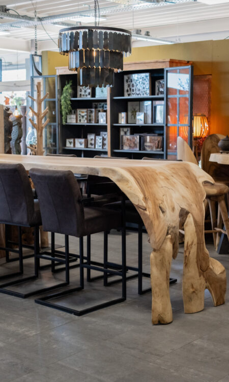 Unieke Suar Boomstam Bartafel – Waterval Design