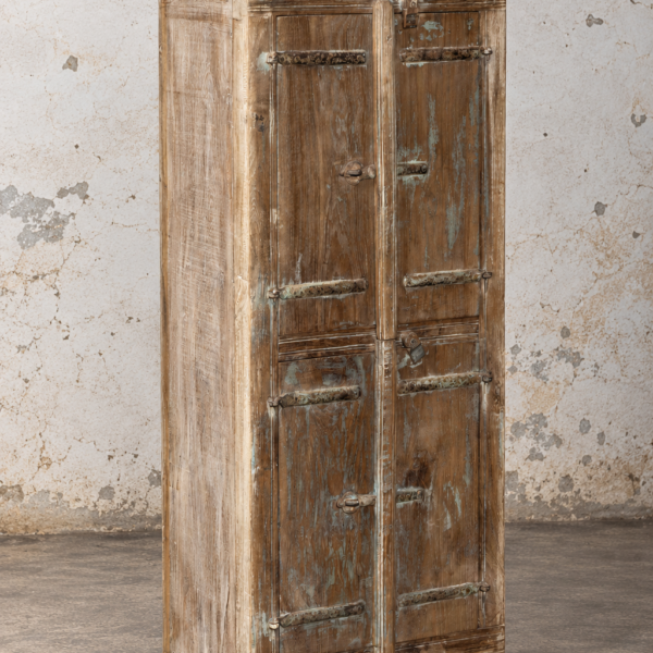 India opbergkast Tara van gerecycled hout met houten deuren